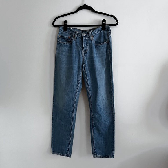 👖 Levi’s 501 Slim Taper Mid-rise Jeans (Medium Wash) 👖 - Picture 1 of 9
